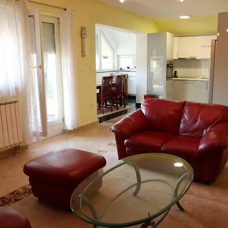 Apartments-asquiro 公寓 Mostarsko Raskrsce