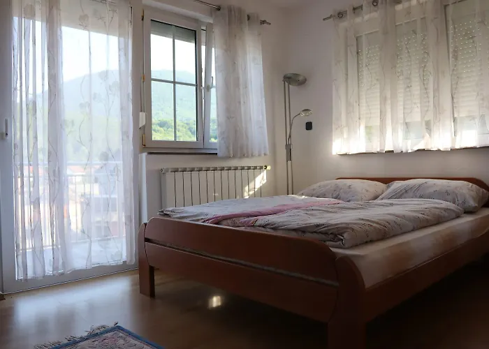 Apartment Apartments-asquiro *