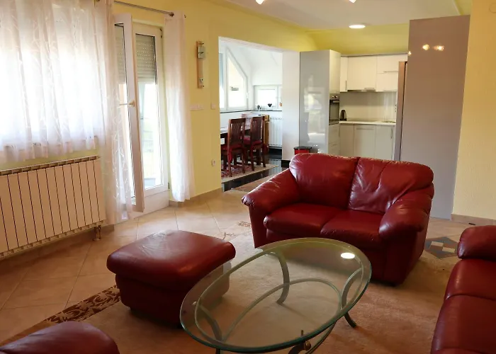 Apartments-asquiro 公寓 Mostarsko Raskrsce